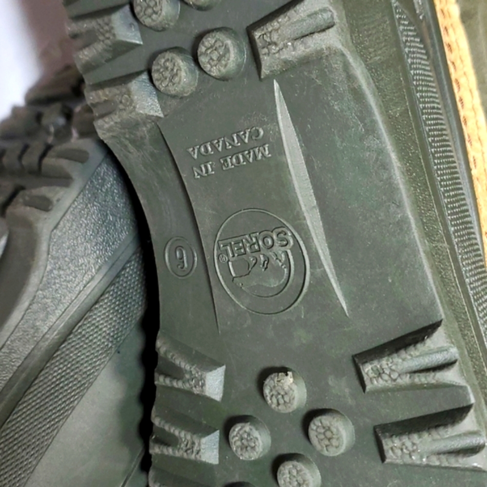 SOREL WINTER BOOTS MADE IN CANADA SIZE 6 WATERPROOF - Picture 12 of 13